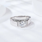 Fashion Four Prong Round Moissanite Sterling Silver Wedding Ring For Men