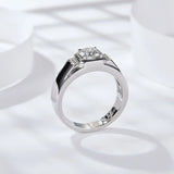 Fashion Four Prong Round Moissanite Sterling Silver Wedding Ring For Men