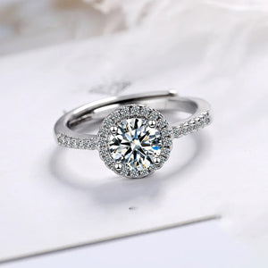 Moissanite Diamond Halo Round Cut Engagement Ring